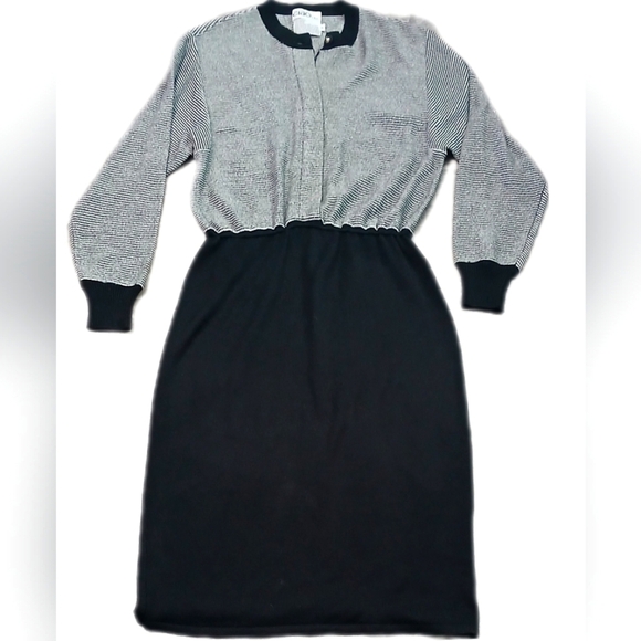 Vintage Elegant Black and Gray Women's Dress, size 12, little sparkling on gray - Picture 1 of 5